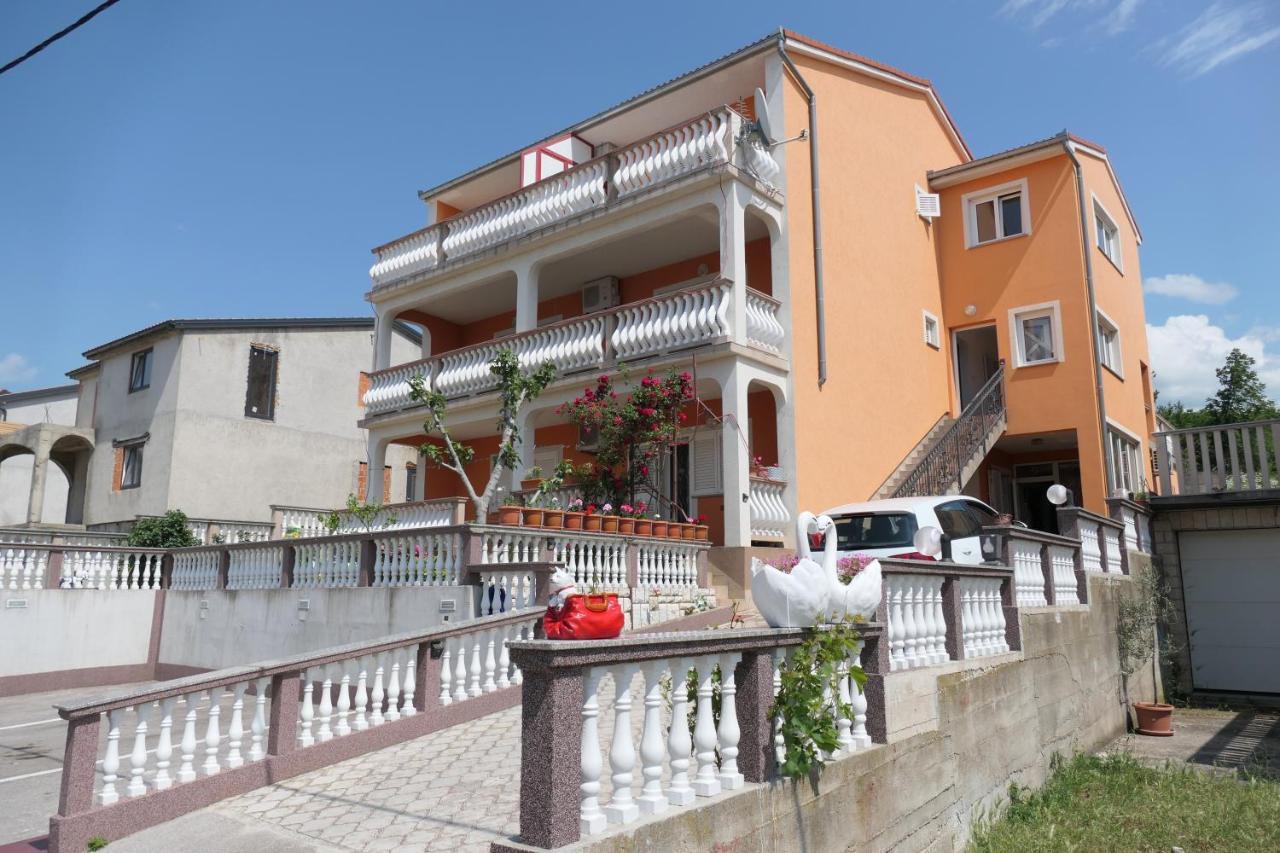 Apartments And Rooms Juki Senj  Exterior foto