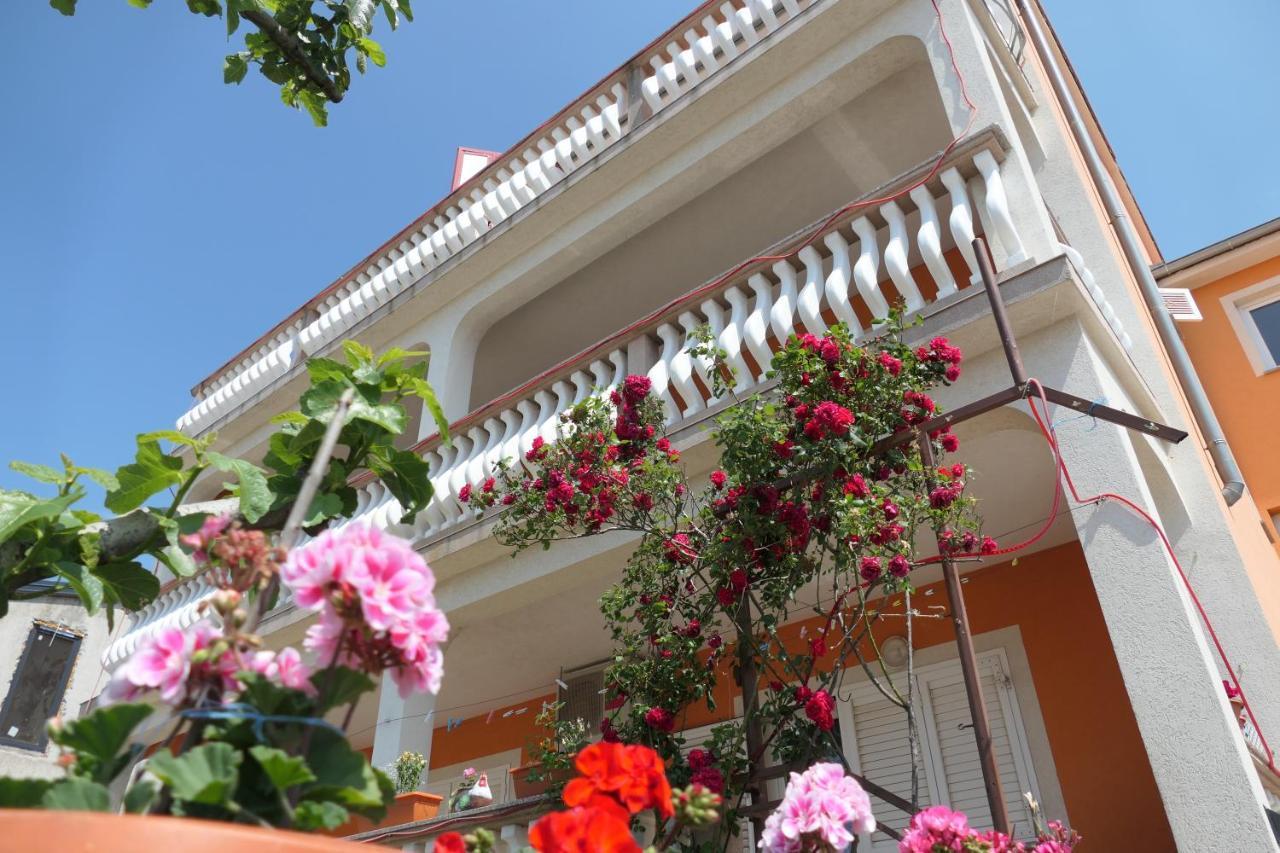 Apartments And Rooms Juki Senj  Exterior foto